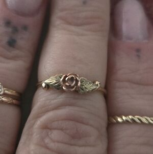 10k Black hills Gold Ring